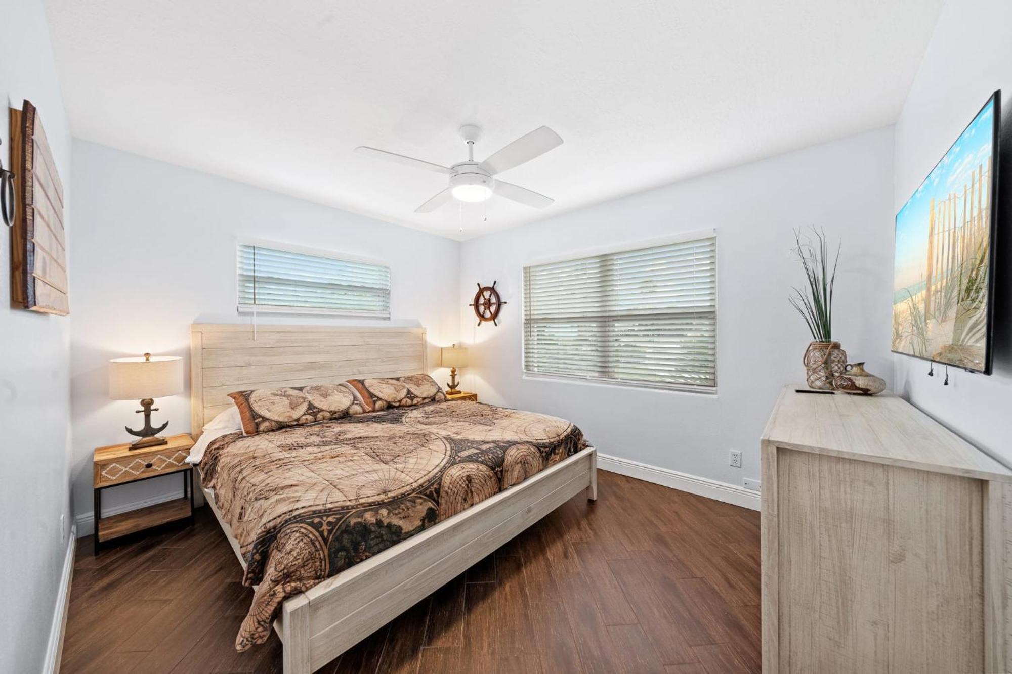 Skipper'S Landing - 4 Bedroom With Heated Pool Cocoa Beach Exterior photo